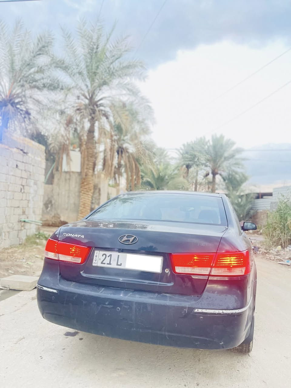 سلام عليكم
سوناتا 2009 مقدس خليجيه 
رقم سلمانيه هزه سونه جديده بسمي 
مكينه 2400 مامفتوحه بشرط لاتنقيص ولا تبخير 
سياره مصبوغه حزام للجماليه فقط مكفوله من قطرت معجون
مواصفات لسياره
كشنات جلد 
تحكمات ستيرن جهتين 
شاشا كبيره 
كامره دواره 
مكينه كير حداديه تخم تاير كله بل جيس 
سياره جديد بمعنه لكلمه مانقصه برغي 
سعر 93 وبيه مجال للشراي 
مكان سياره بابل حله 
لاستفسار ***********
