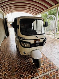 تكتك TVS • موديل 2021 • ضربة قدام خفيفة