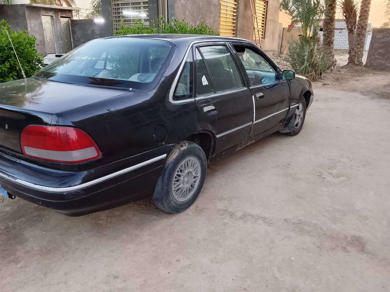 دايو فراشه محرك وكير جدد اوتو
رقم قادسيه انكليزي بسم ابن عمي 
سنويه لل 30 حداديه جديده 
تخم تاير نضيف كشرته حلوه السياره 
كهربائيات كله شغاله. بلاديه السياره
20وبيه مجال شراي اتصل على الرقم 
العنوان الديوانية ***********‬‏
