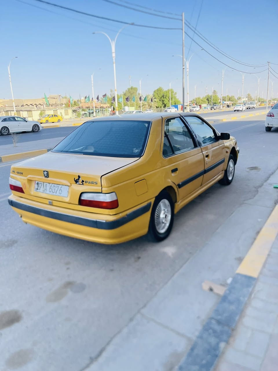 سلام عليكم بيجو بارض لبيع 

رقم نكليزي هزه جديده 

مدور ثاني يوم مصفره هيه او غرامات 

دواخل جديده 

كهربايات كله شغاله 

ستم سماعات 

تخم زنون عالي ناصي 

بيع او مرواس حسب قناعه 

استفسار ***********
