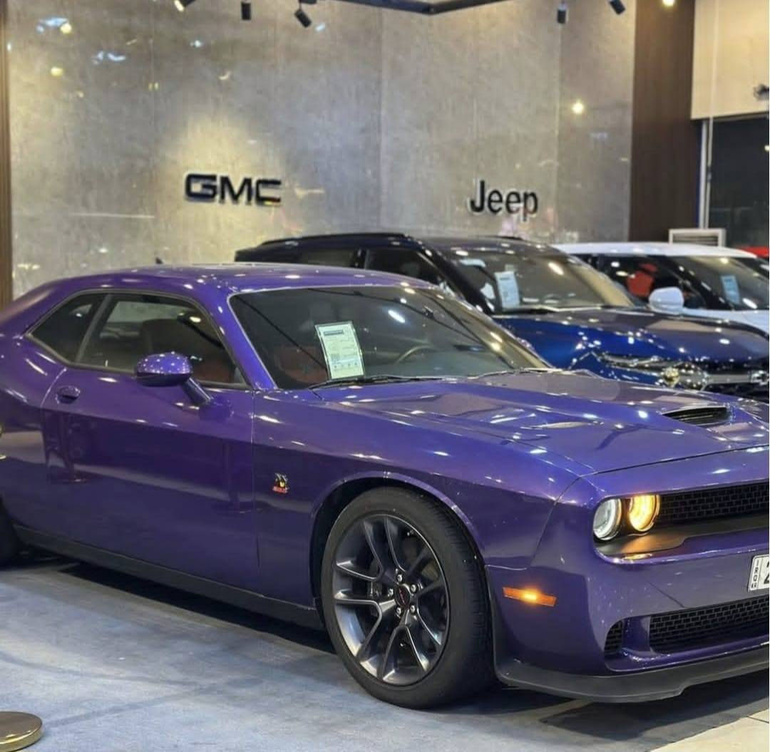 السلام عليكم
اخوتي الاعزاز كلشي ذاكره بالتفصيل والله يرزق الجميع 

تشالنجر SRT 2023 –
 Last Call الاصدار الاخير 

محرك 6.4L SRT (6400)🚀🚀
السعر 238  ورقه مع المجال البسيط فقط بيع 

اللون بنفسجي مميز 

الحادث جاملغ وبنيد وموضح بالصور بدون اي شاصي 
والراديترات بلاديات برغي مامفتوح بيهن يعمن غاز تبريد مال الوكاله 

✅الرقم اربيل دولي تسجيل جديد 
✅سيارة زيرو وجديده بمعنى الكلمه 
✅دخول جديد
✅ماشية 4000 ميل فقط 
المواصفات:

✅السياره بحاله الوكاله وبرغي مامفتوح بيه وحته الكزوز بلادي وحجر بلادي موجود 
✅دبلات SRT 
✅دخول ذكي
✅تشغيل عن بُعد
✅بصمة تشغيل
✅كشنات حضن
✅كشنات جلد مع كنتارا
✅كشنات كهرباء 

✅تدفئة وتبريد الكشنات
✅شفتات خلف الستيرن
✅مثبت سرعة
✅شاشة حجم كبير
✅كاميرا خلفية
✅حساسات
✅فجوج SRT برمبو 
✅اكسل قفل بلادي 
✅مرايه تعتيم 
✅هيتر مرايات
✅لايتات Shaker
✅أنظمة قيادة رياضية متكاملة

🟥عنوان السياره النجف الاشرف 

للاستفسار واتساب واتصال 
***********
