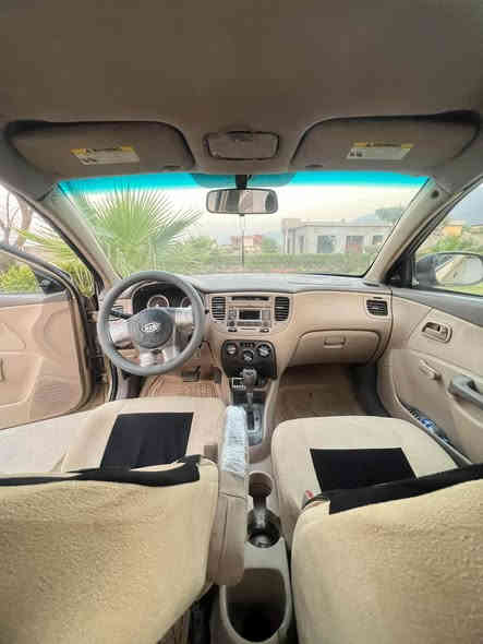 کیا ریو ٢٠١٠ ساخە موس و براوە نیە بە شەرتە
مەنەفێست 
مەکینە گەورە
گێر توماتیک و عادی
کێشەی مەدەنی بە شەرتە
گێرومەکینە بەشەرت
توندو تولە
یەک دینار مەسروفی نیە 
سیستەمی ئیکویە(eco)
بەنزین زور کەم دەخوات 
موسو براوە نیە بەشەرتە
عام بویاخە 
نرخی44 گەلاو کەمێک مەجال
ناونیشان / سؤران
موبایل /  *********** أربيل
