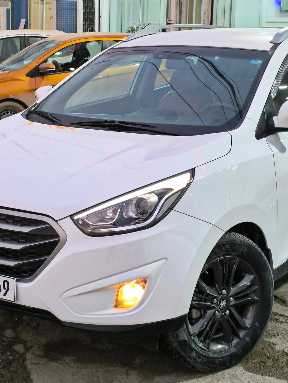 للبيع هيونداي توسان موديل 2015
خليجية رقم بغداد دولي 
المواصفات 
شاشة 
كاميرا خلفية 
تحكم ستيرن 
مانع انزلاق 
تبريد قطعتين 
لايت * كشافات 
السياره جاهزه من كل النواحي 
صور السونار مرفقة بالمنشور 
السعر 💸 💸 (( 163 )) $$ بي مجال 
للاستفسار الاتصال على الرقم التالي 
🚘 - ***********
🚘 - ***********
