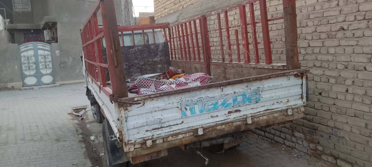 سلام عليكم سياره للبيع كنتر موديل 2000 سياره خير من الله هاذه رقمي للتواصل ***********

