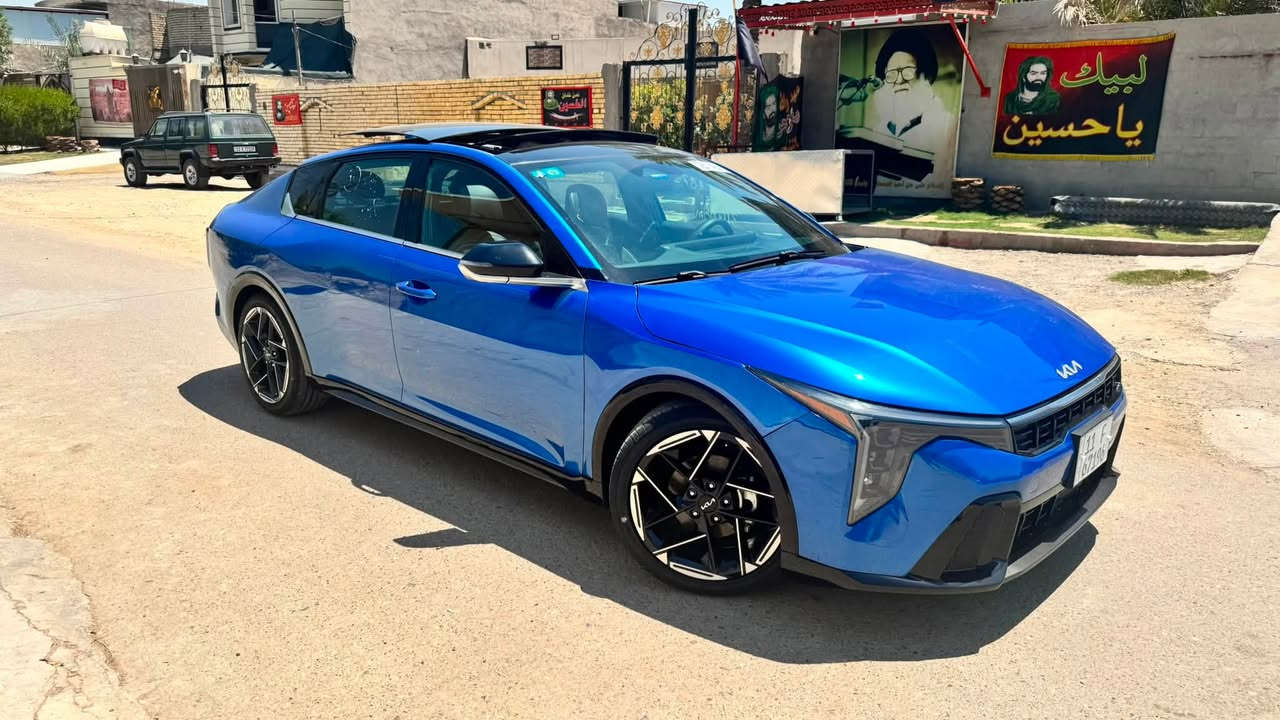 السلام عليكم
KIA K4 GT-LINE 2025
فول بنوراما حادث مرفق بالمنشور تبديل بنيد و تصليح جاملغ السياره احلى من الصور رقم بغداد تحويل مباشر بغداد جسر ديالى الجديد *********** السعر 180$
