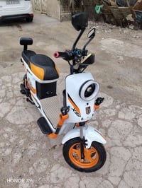 ،، ،، دراجة شحن نوع،،(. X900) ،، أللون أبيض مطعم برتقالي،،            ...