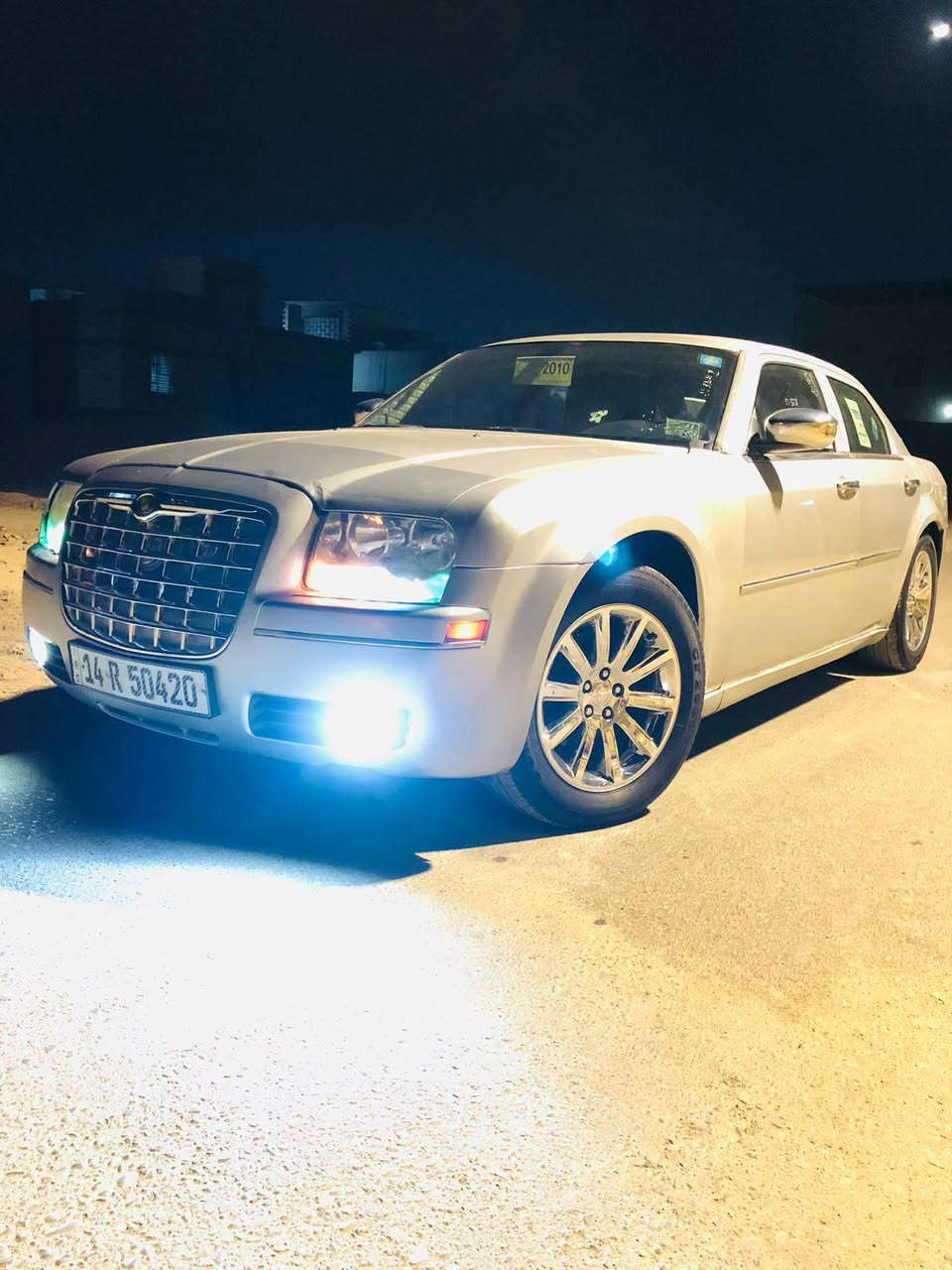 السلام عليكم للبيع أوباما 2008 رقم بصره دولي سنويه جديده سياره جاهزه حداديه تخم تاير ويل كروم مكينه جديده كير بي تورباين سياره حلوه مال جناي كهربايات كلهه شغاله سياره مكفوله من التبديل والضربه بيهه رشات صبغ فقط وصوره السونار بل منشورة سعر 118 وبيهه مجال للستفسار ***********
