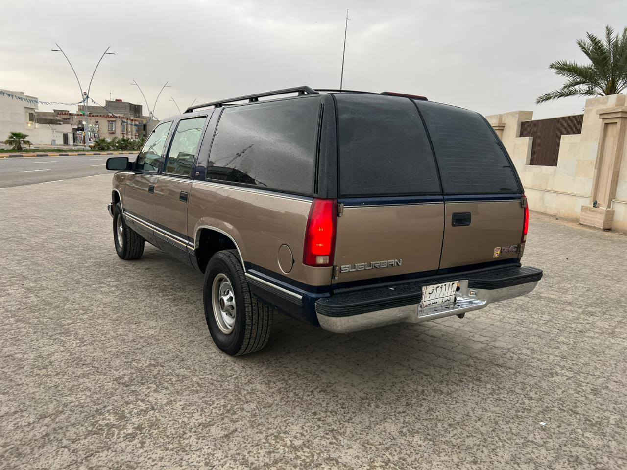 السلام عليكم
جمسي بهبهان فحل 8 برغي مديل 1999 مكفوله كفاله عامه محرك 454 كير 1000 واكسن شرط كارتون
حداده أمامي وخلفي نافضها نفض ترايك بغداد دواخل كلش جدد تخم تاير برجستن جديد تبريد ثلاث قطع
كهربايات عامه شغاله بديها كلش نضيف رقم بصره تحول ثاني يوم السعر 83 العنوان البصره
 الهاتف *********** الشراي يتصل وبلخدمه
