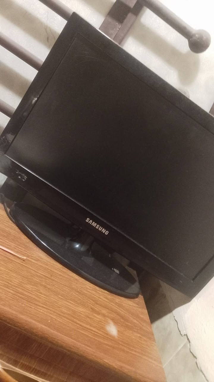 دوشك نفرين للبيع قياس ٢٠٠ في ١٦٠ سعر ٣٠ مكان الغدير بردات قديفة لون جوزي زوج سعر ٣٠ شاشه سامسونك حجم ٢٤ مضروبه قليل ب ١٥ مكان الغدير


**إذا كنت صاحب هذا الإعلان وتريد حذفه لأي سبب، رجاءا أرسل رسالة إلى الدعم الفني**