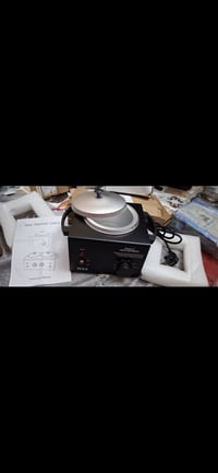 مستحضرات تجميل • للبيع