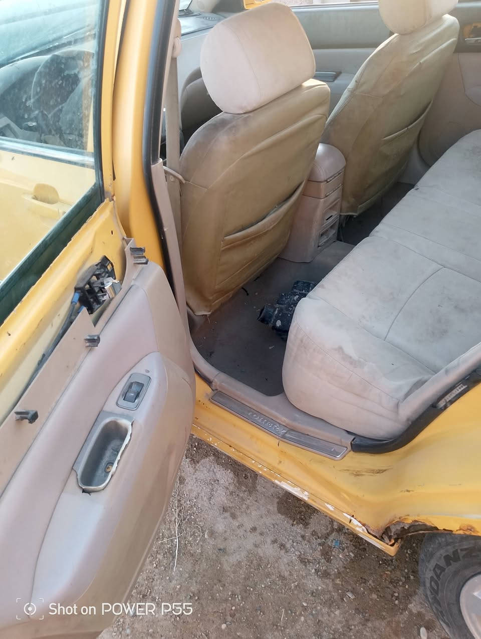 سلام عليكم شيري موديل 10محرك كورلة كير اوتوماتيك سيارة بية معاملة بس ابيع حديدة كير بي خلل السعر 6ورقات للعنوان 7كيلو ***********
