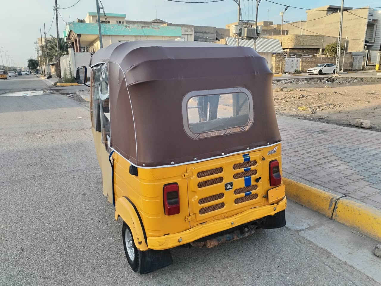 تكتك لبيع 19 شهر الخامس تكتك كفاله هاي المنشور كدامك ب 6 ونص وبيه مجال حك جيه العنوان واسط  النعمانيه ***********
