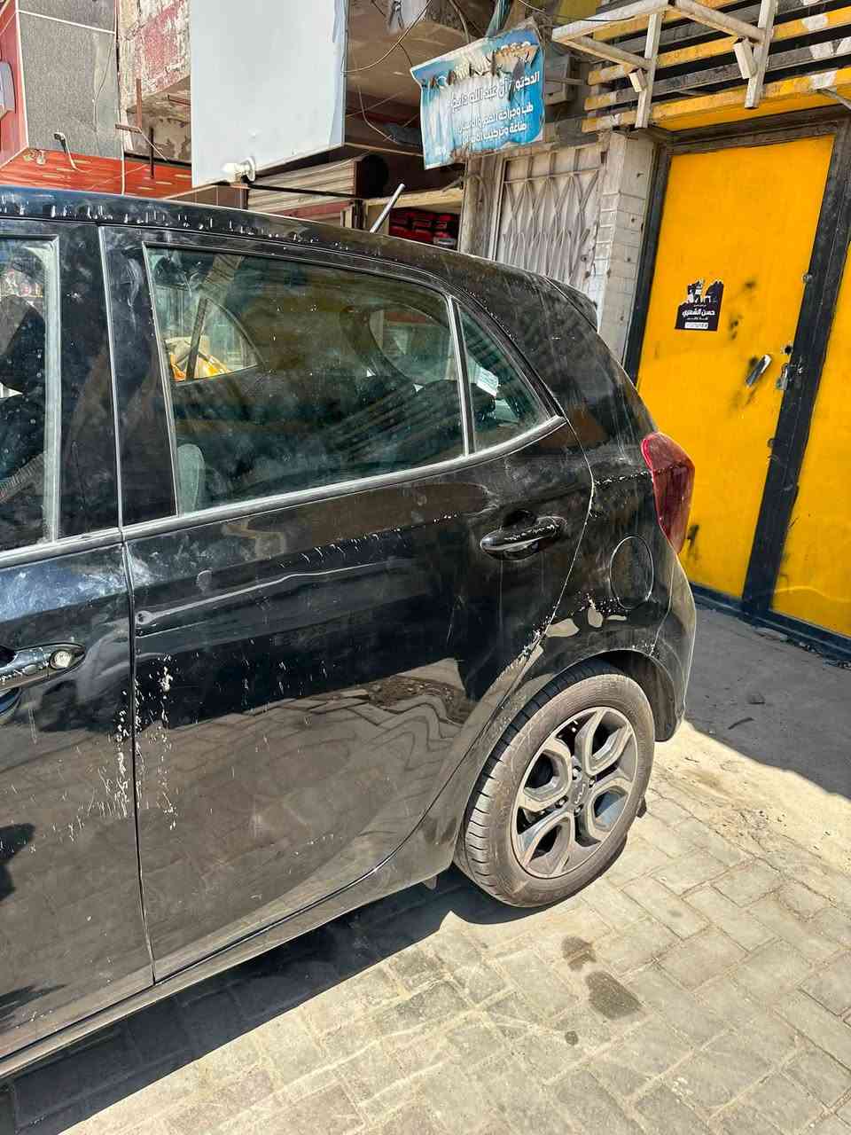 كيا بيكانتو موديل 2025 دخول جديد
السيارة بعدها بدون لوحات 
محرك 4 سلندر 1200cc
مابيها اي مشاكل كهربائية او ميكانيكية 
السيارة حادثها من امريكا جاملغ عكس السائق فقط ولكن اثناء النقل صارت بيها هاي الشخوط والطعجات بالصفحة 
السعر 115 وبيها مجال مكاني المشتل قرب الكراج
***********
