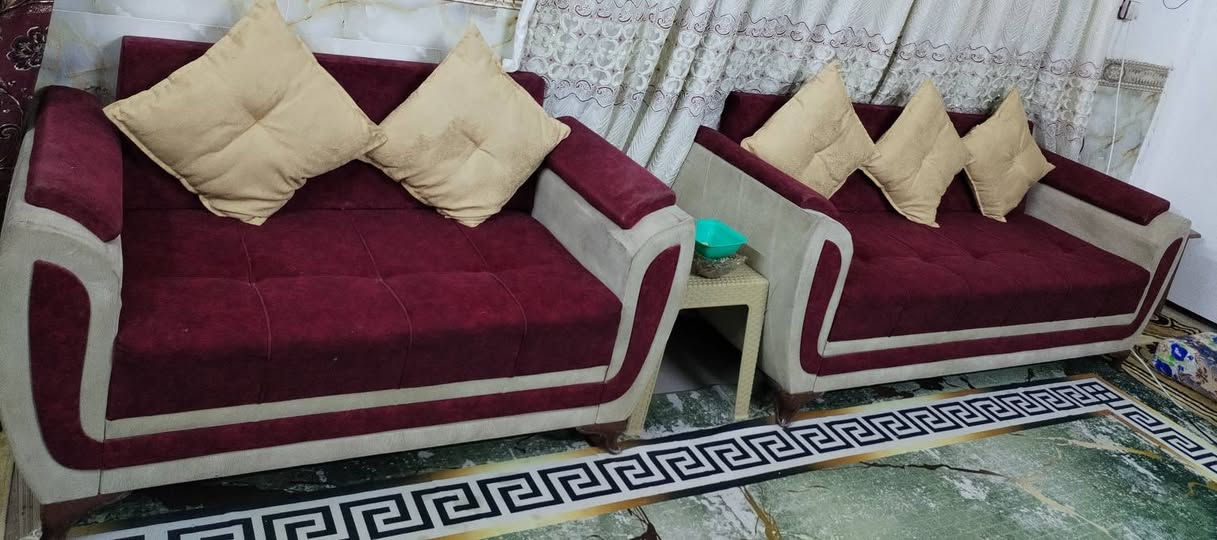 تخم قنفات 5قطع 10مقاعد و10كوشات خشبه وسفنجه وقماشه نضيف مابي شي ب 250 وشراي خاص عنوان ديوانيه عمارات نسيج ***********
*********** ديوانية, القادسية
