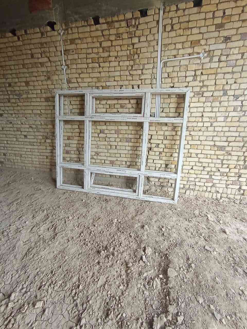 سلام عليكم شبابيك 3ااسعر الواحد ب100ابد مامستعملات نضيفات رقم الهاتف ***********
