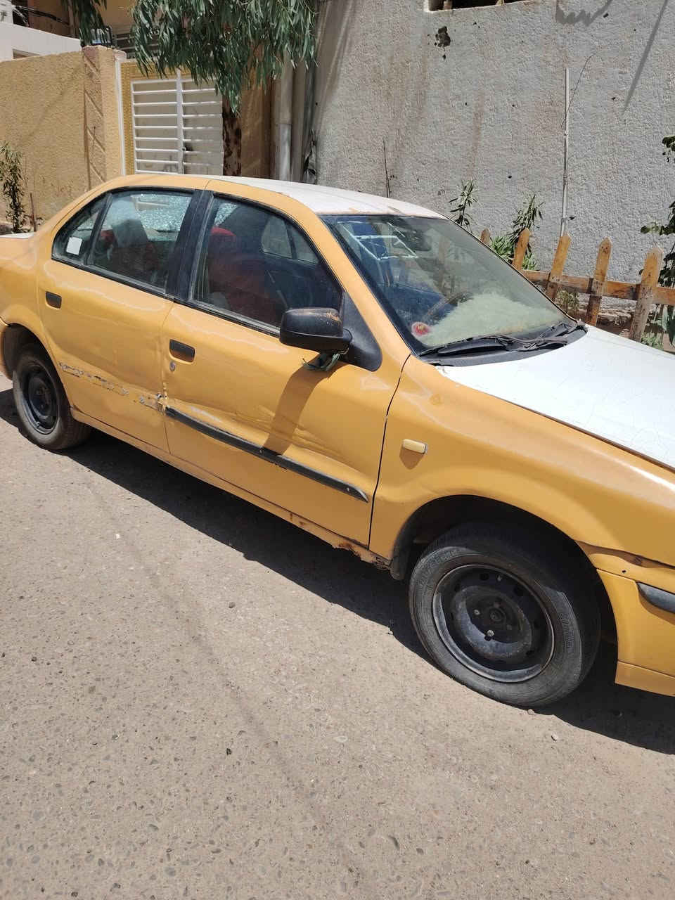 سمند موديل ٢٠١١ ميسان مكينه وكير جدد  كلج جديد مشط ستيرن جديد السياره شغاله الجامه الخلفيه مكسوره راعيه موجود  السعر ٨ ورقات  ابيع تفصيخ المكان ميسان الغدير مقابل عبجيه  الشراري يتصل ***********
