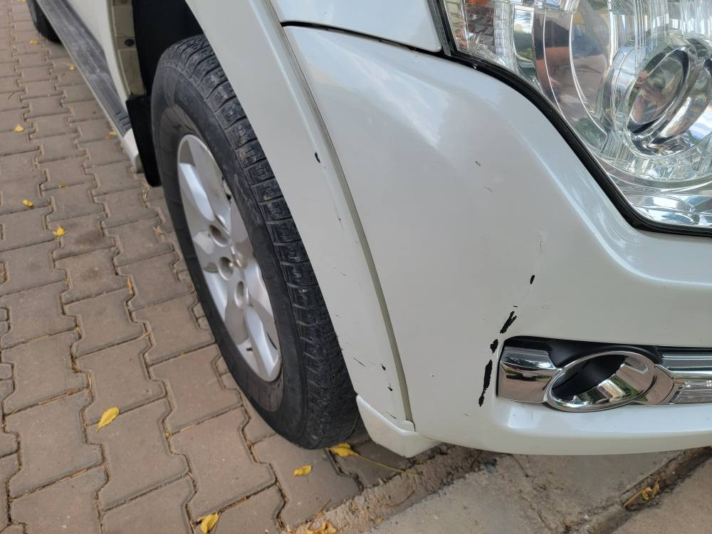 السلام عليكم
باجيرو للبيع السعر 178 بيه مجال بسيط
 مواصفات العلامة الذهبية كفالة عامه موديل ٢٠١٨ رقم دهوك بسمي كير ومحرك مكفول تخم تايرات جديد 
مكاني بغداد حي العدل ***********
