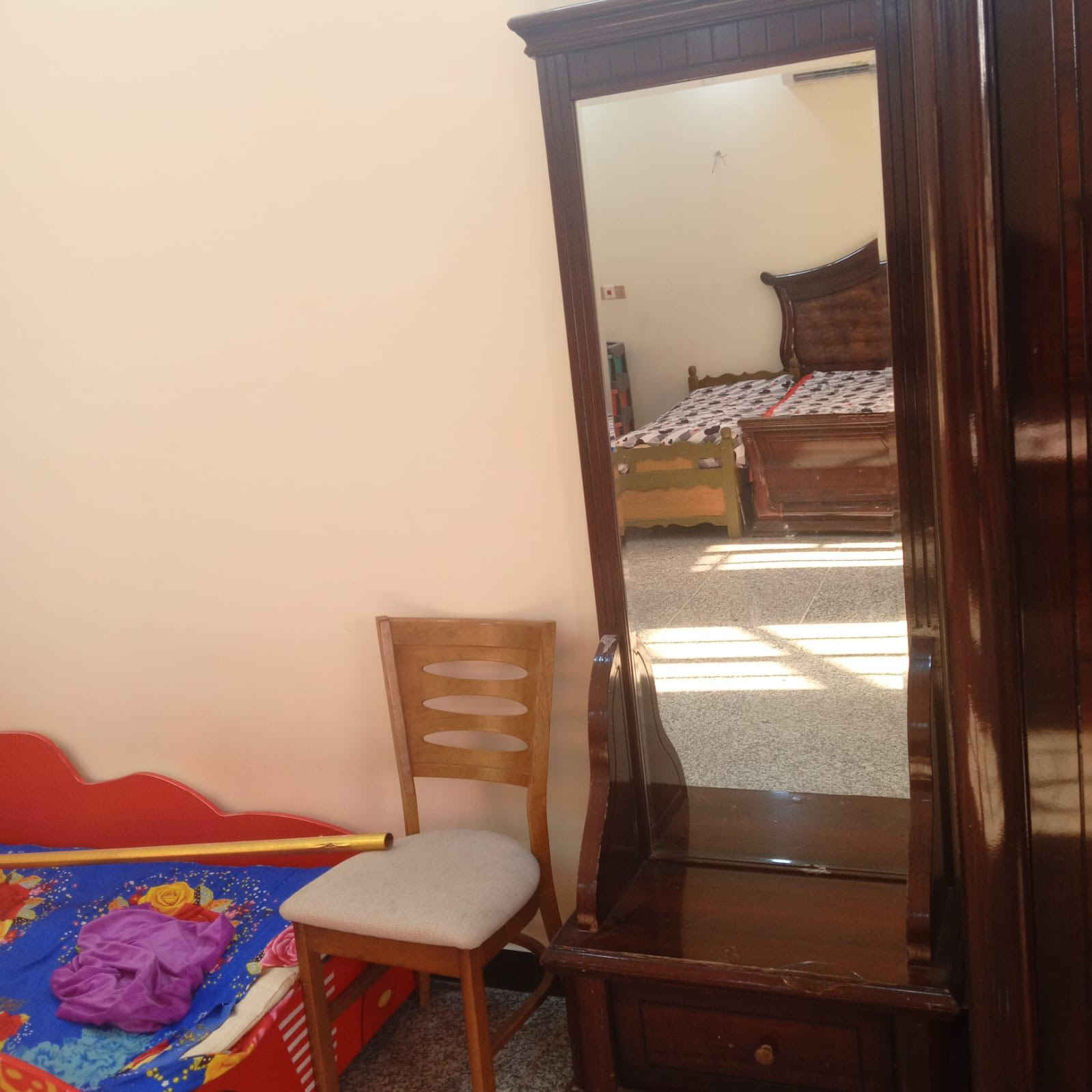 غرفه مصري ثلاث قطع. كنتور سرير ومرايا نظيفه جدا السعر. 200 وبيها مجال بسيط. مكان اعظميه


**إذا كنت صاحب هذا الإعلان وتريد حذفه لأي سبب، رجاءا أرسل رسالة إلى الدعم الفني**