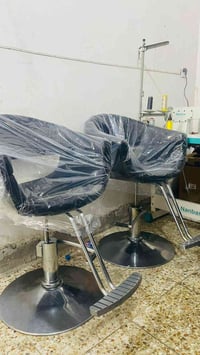 كرسي دلوب عدد2 نضافه فول كله شغال  سعر القطعه 100 مكاني بغداد واكو توص...