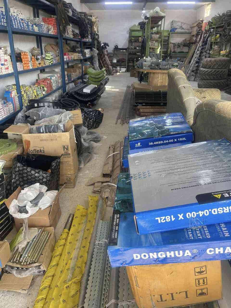 السلام عليكم تم بحمد الله وصول وجبه من الاغراض الجديده كلاس ونيوهولاند إلى محل سيد هاشم السعبري 
*********** العنوان نجف عباسيه قرب نهر الفتحي
