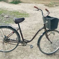 بايسكل للبيع  السعر ٧٥ وبي مجال الاستفسار على الرقم ٠٧٨٠٥٩٧٨٥١٦