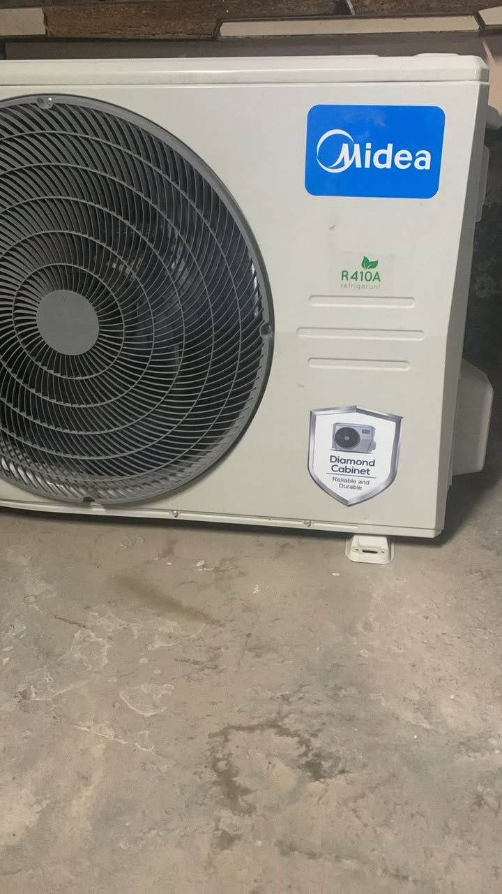 سبلت طن ونص انفيرتر مشتغل يومين بس 
غاز مقفول بوري موجود 
***********
بغداد السيديه
