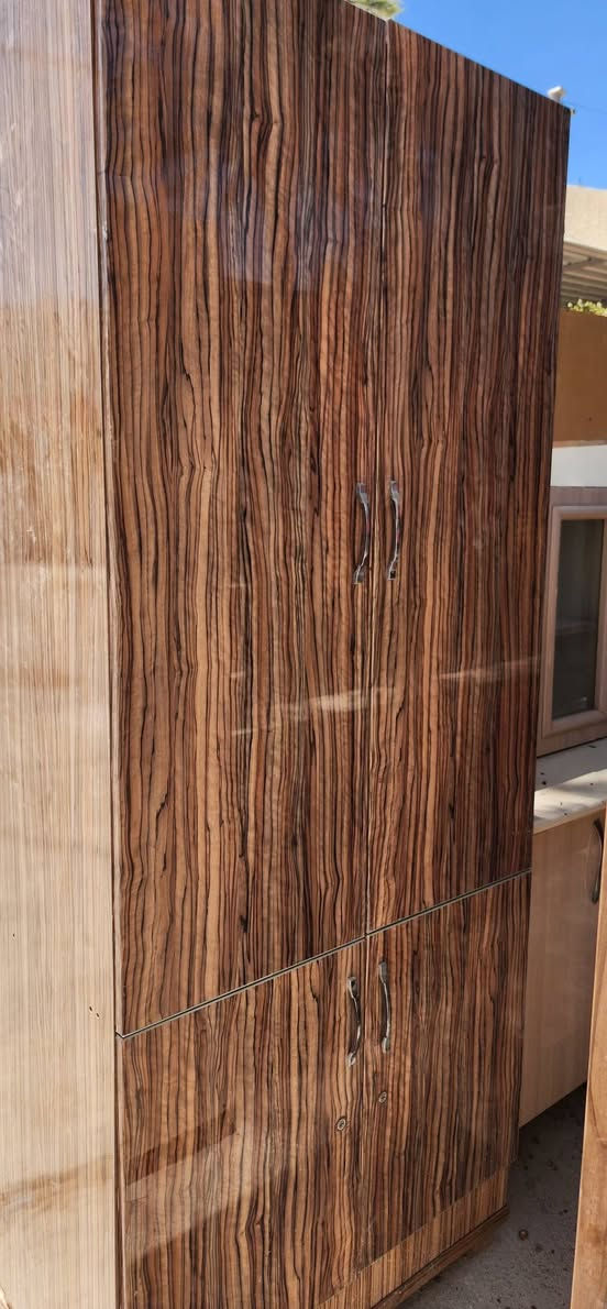 كنتور بابين mdf كلش نظيف  قطعتين 
جرباية طابقين حديد نظيفة كلش مع دوشكين

للاستفسار مراسلة الصفحة


**إذا كنت صاحب هذا الإعلان وتريد حذفه لأي سبب، رجاءا أرسل رسالة إلى الدعم الفني**
