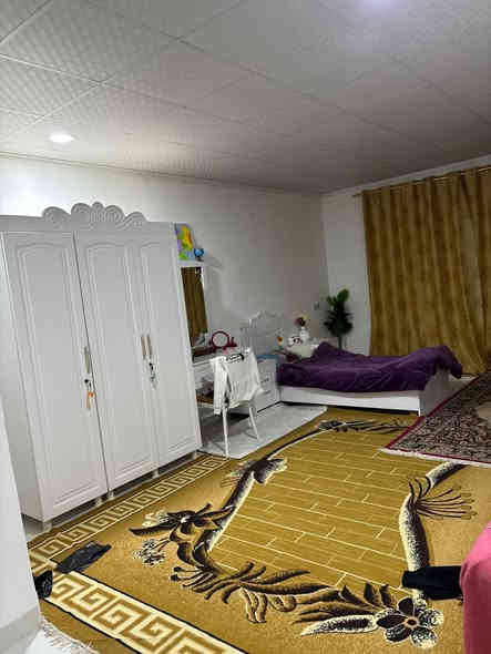 🏘🏘بيت للبيع ديالى خانقين / حي العمال فرع المظمد عبد الله طابو صرف مساحة 200 متر واجهة 10 والنزال 20 طابقين بناء حديث 2021 
طابق الاول 
2 غرفة نوم واستقبال وصالة داخلية ومطبخ حار وبارد ومجمع صحيات عدد 2 وحديقة وكراج سيارة 
طابق الثاني 
2 غرفة نوم ومجمع صحيات 

السعر / 145 مليون بي مجال 

للأستفسار اكثر اتصال بالارقام فقط 
***********
***********
مكتب فريا موفق للعقار
