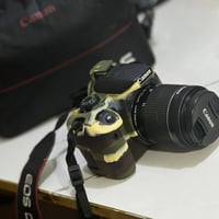 يالله سلام عليكم اخوان كامره كانون d700 نضيفه بمعنى الكلمه مانت الله ا...