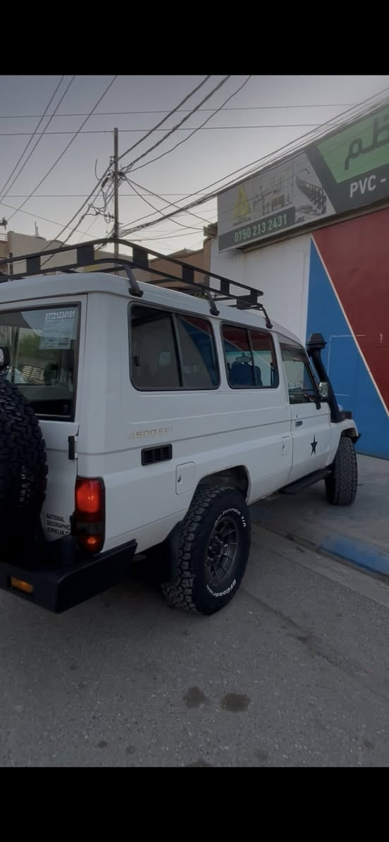 للبيع سياره لاندكروز حوثيه موديل 2002
قفل مركزي…….جام كهربائي …..شاشه ايباد 

4️⃣✖️4️⃣فورويل دبل اكسل  

رقم سنويه جديد 

سياره مصبوغ حزام فقط للجماليه 

جديده بمعنه كلامه مكان سياره كركوك

 كير محرك كوله بشرط لا صرف لا بخار تبريد تتفئه كولها شغال 

محرك. كاز …بيهااا حصه كاز بين يوم ويوم ٤٠لتر كاز 

دبل اكسل شغال سياره كول جسمهااا شغلا مابيهااا برغي نقص 

مكان سياره كركوك 

السعر علق   تم     ويجيك سعر بل خاص 

  خابر وتدلل رقم 📞 ***********
