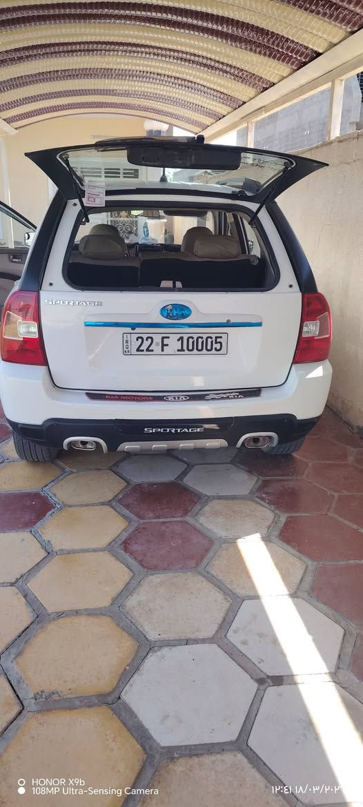 كياسبورتج ٢٠١٠فول مواصفات كيرمحرك كفالة صدرتتفئة تبريد ثلج رقم مميزسنوي وهزة جديدسيارة مال جناي سونارمرفق السعر١٣٠وبيهامجال(***********) استفسار
