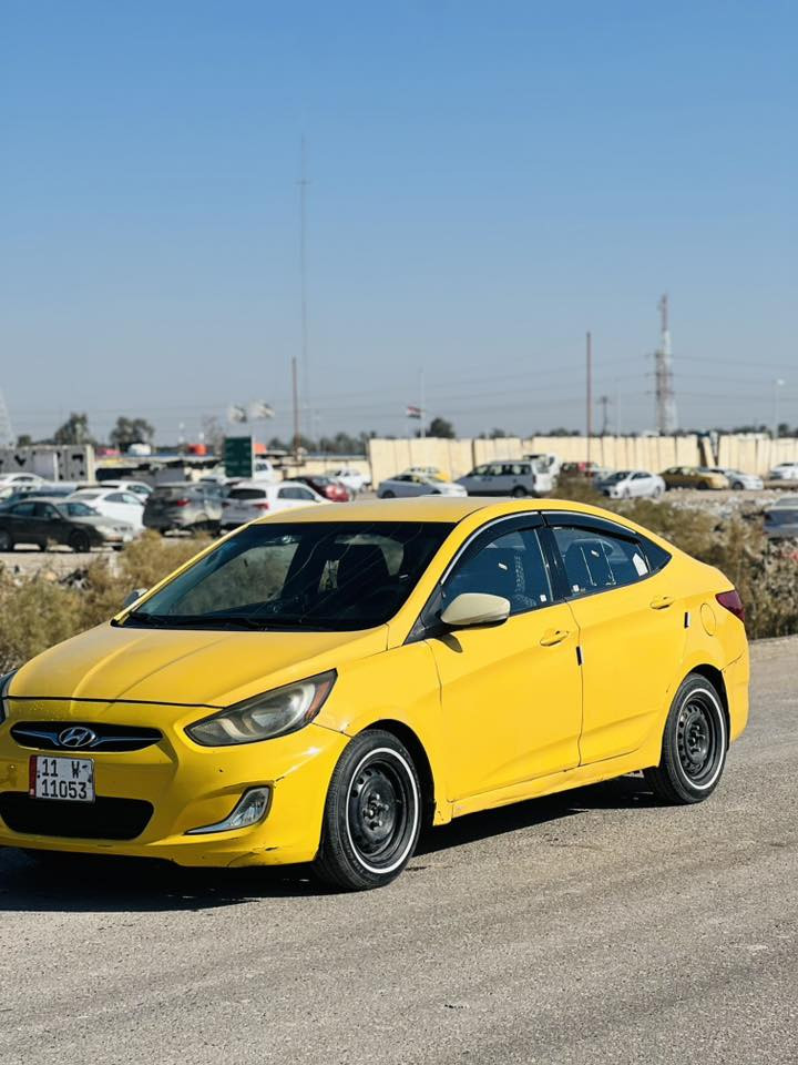 سلام عليكم بيع سريع اكسنت2012 كير ومحرك وحداديه  تخم تاير جديد مال جناي جاهزه مكينه1600ضرر جاملغ امامي سنويه ال2030رقم بغداد انكليزي مصفره هئيه وغرامات 
السعر72وبيها مجال 
الاتصال***********
مامتواجد بلخاص 👆👆
مواصفات السياره 
نص فول غني التعريف
