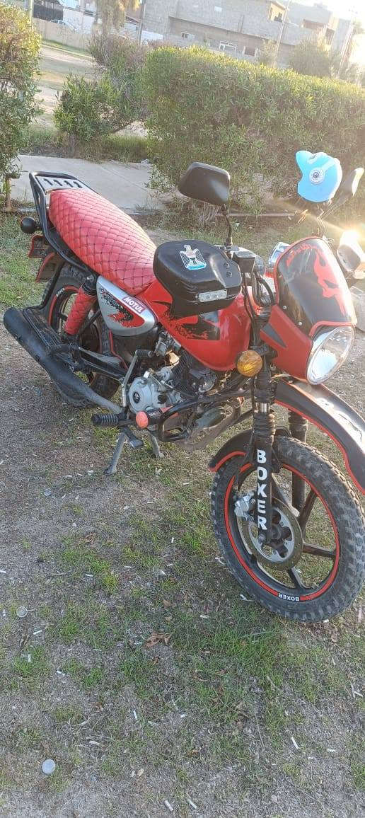 ماطور بوكسر جبلي نضافه فول ما مفتوح شرط موديل 2022 مرقم كامل مكانى كركوك خمسو خمسين رقم موبليل ***********
