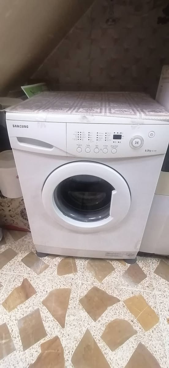 غسالة سامسونج باب اول 8 كيلو
شرط الشغل غسل وتجفيف
تجي تغسل بيها وتشوفها
السعر (225) الف
للتواصل خاص


**إذا كنت صاحب هذا الإعلان وتريد حذفه لأي سبب، رجاءا أرسل رسالة إلى الدعم الفني**