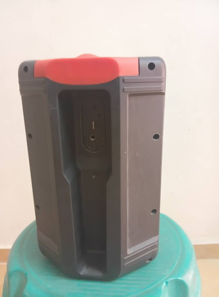 متوفر سماعة 8 انش بطارية داخلية 4 ساعات
0595736572


**إذا كنت صاحب هذا الإعلان وتريد حذفه لأي سبب، رجاءا أرسل رسالة إلى الدعم الفني**