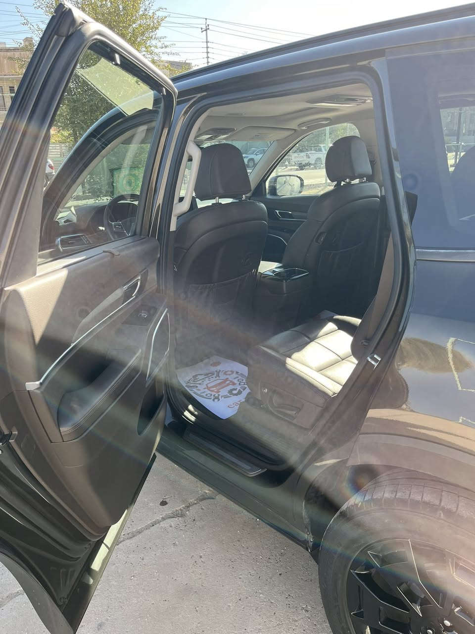 السلام عليكم 
كيا تيلورايد 
مديل 22
Vip
فول الفول 
لون قهوائي 
حادث فقط  جاملغ ايسر 
السعر مناسب 
265 وبيهه مجال 
مكاني كاظميه 
***********
