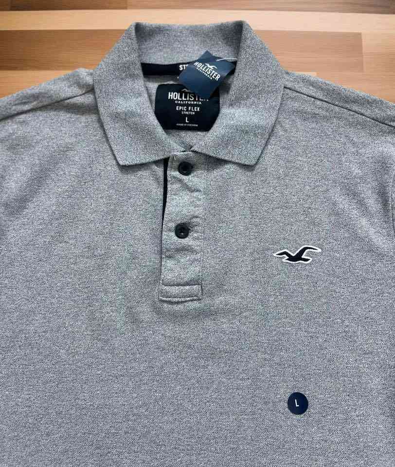 هوليستر (Hollister California) غَير مُستخدم.
59% قطن || 39% بوليستر: لمنع الانكماش وسرعة الجفاف.( ميحتاج كَوي)  ||2% إيلاستين (ليكرا). 
القياس لارج 
عُرض الصَدر 56 _ الطول 75 _ وزن 80_90 
السعر 35 .


**إذا كنت صاحب هذا الإعلان وتريد حذفه لأي سبب، رجاءا أرسل رسالة إلى الدعم الفني**