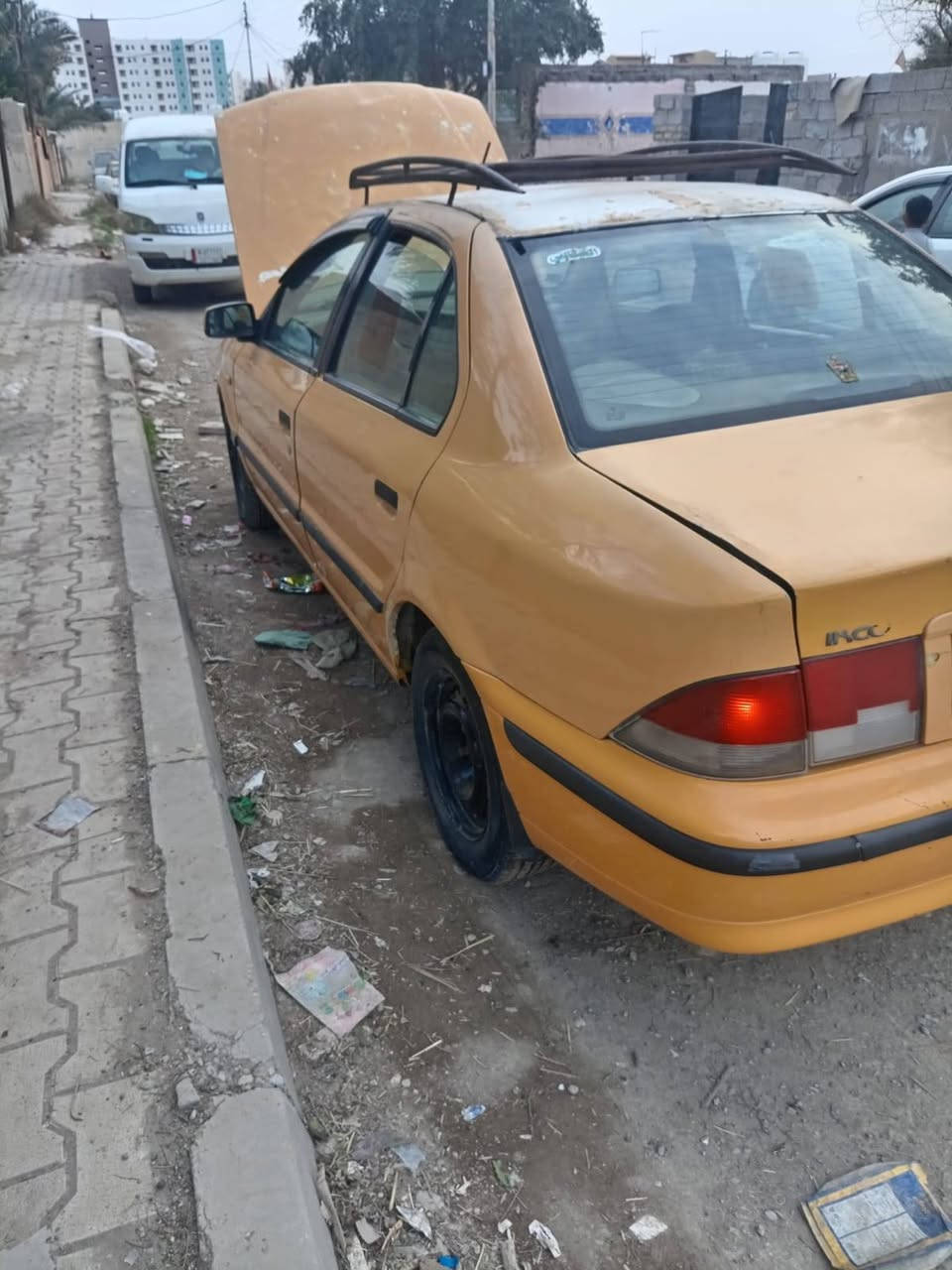 السلام عليكم
سياره سمند موديل 2011 رقم بغداد بسمي تحويل ثاني نضيفه بلواقع احله من الصور بيها ضربه بلباب الخلفي ومعمره ما واصل الدنكه مكانها بغداد بسمايه السعر 24 انا مكلف بنشر خابر صاحبها (***********)
