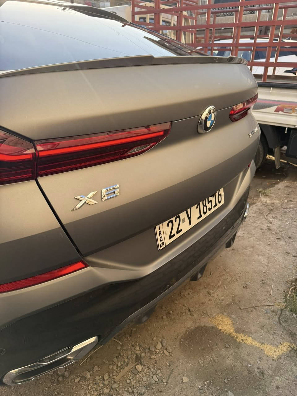 ‏                 BMW _ X6__XDRIVE

‏‎‏‎النووع : X6
سنة الصنع : 2025
‏‎‏‎المسافة المقطوعة: 20,000 Mile
‏‎‏‎سلندر :  V6
السيارة مغلفة PPF
السياره لون مميز كلين تايتل مكفول من كلشي 
السيارة فولالفول بانوراما ٥ كاميرات داتاشو بدي M package دواخل دزاينو كشنات جلد تدفئة و تبريد و كهرباء و خزن سستم صوت Harman/kardon و بعد هوايه مواصفات متنذكر 
العنوان / بغداد للاستفسار ***********
‏‎‏ ‏‎‏‎‏‎
