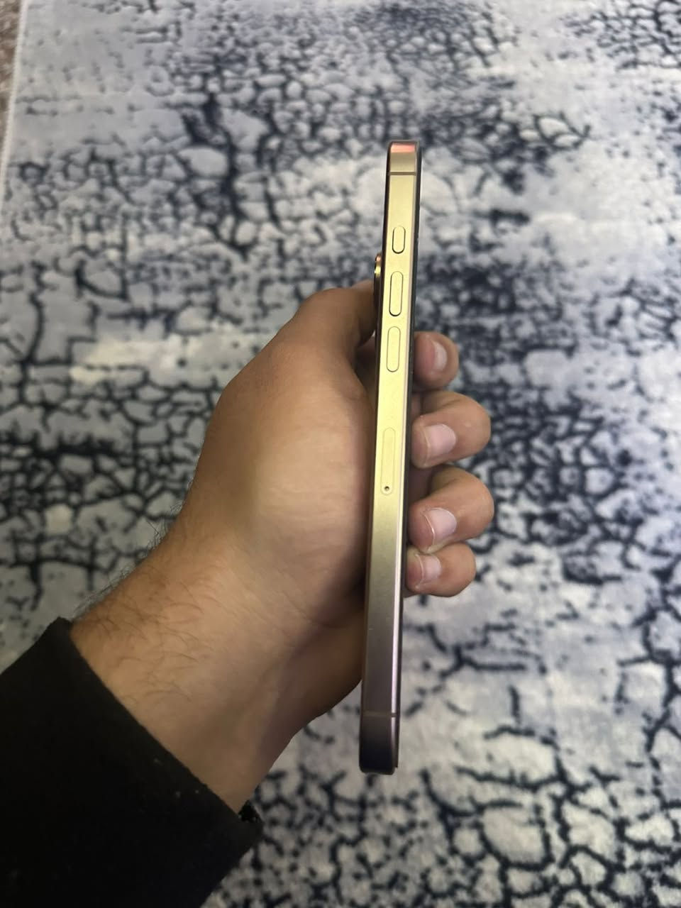 سلام عليكم
ايفون 16برو ماكس ذاكره 256 بطاريه94 كلشي ممبدل بي ويه كارتون سعر 1350 رقمي ***********
