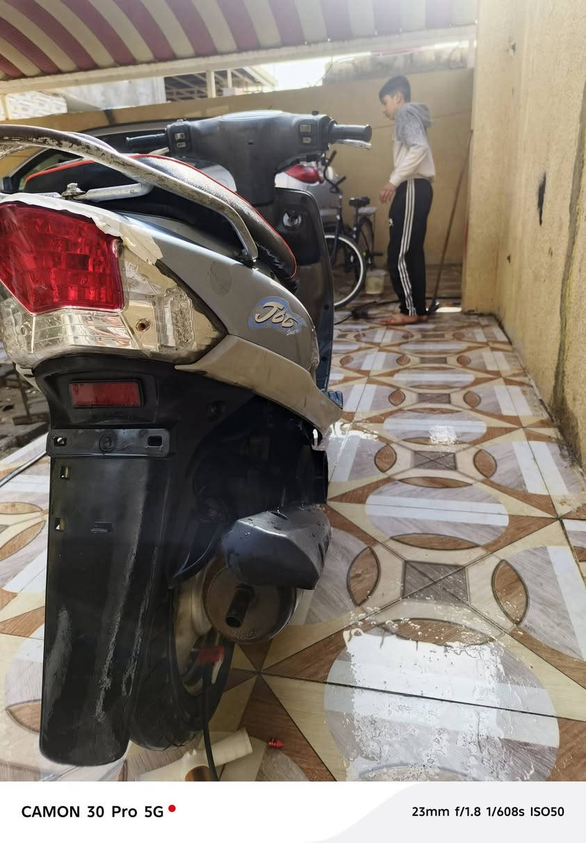 ماكس قجمه رمبه كفاله عامه برغي ما مبدل بيها من تاير لتاير كلها بلاد كلها شغاله مكينه خررسه معدل وشلعه طير دراج ختم واحد ويا مكينه سعر 800 مكاني بصره أبي لخصيب وتسابي ***********
