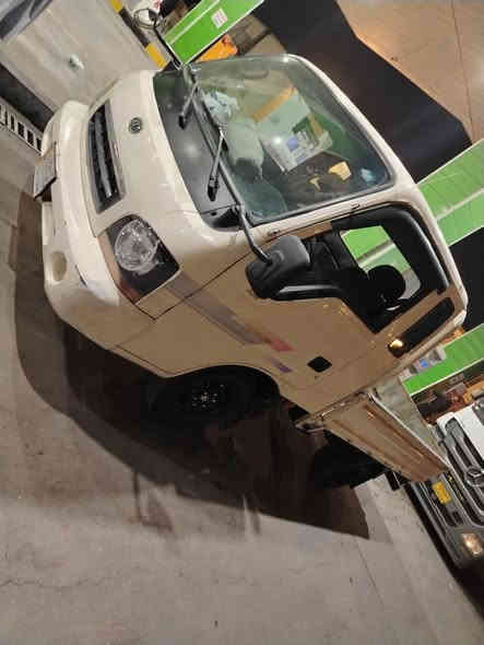 سلام عليكم كيه ام عيون موديل 1997 كفاله عامه رقم قادسيه مكان سياره بغداد باقي التفاصيل اتصل وتدلل السعر 75وبيه مجال ***********
مامتواجد عل نت اتصل وبيك خير وتدلل
