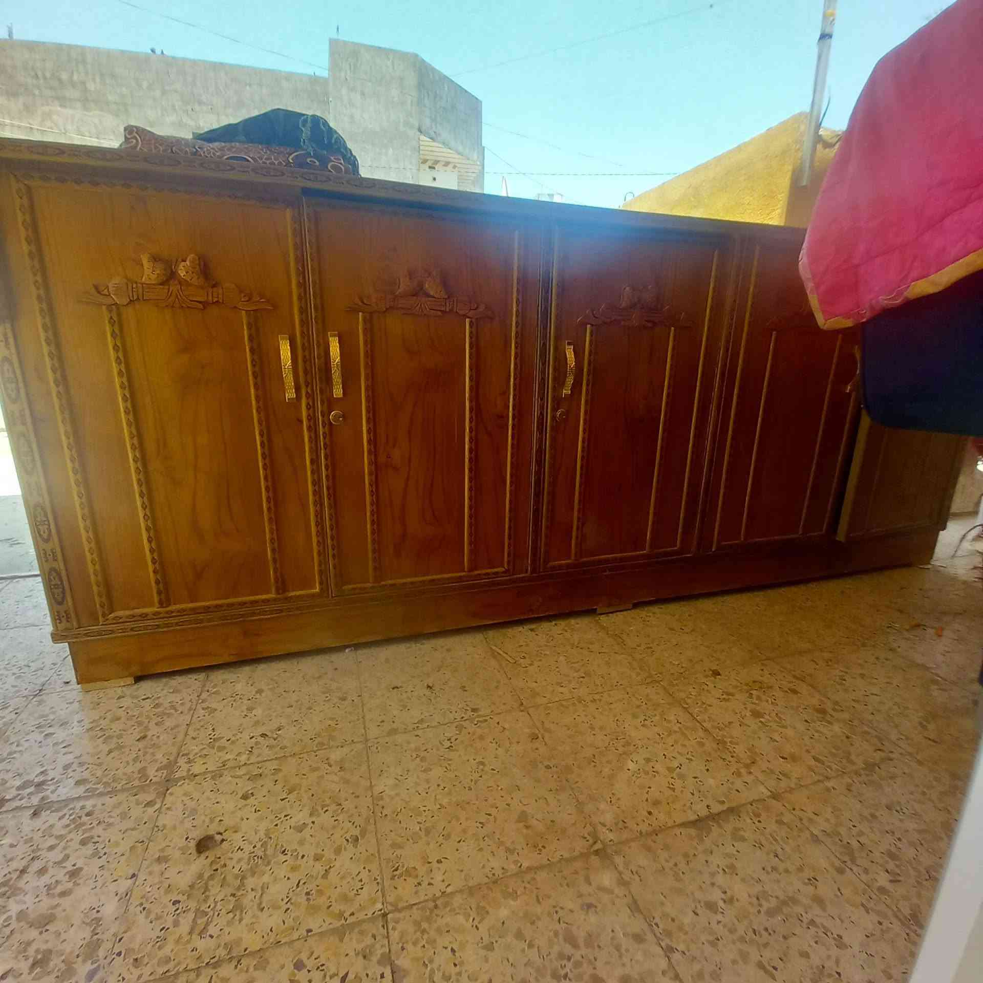 مجمدة للبيع السعر ٢٥٠ بوفيه للبيع السعر ٢٥٠ تخم للبيع السعر ٣٥٠ هاي الغراض بيه مجال للإستفسارالاتصال علي الرقم ***********
