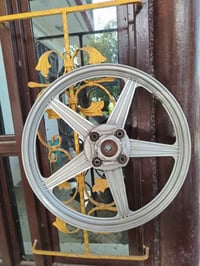 للبيع أغراض دراجه مستعملات شي قليل يعني اخو الجديد 1 صالنصه كاتم إستعم...