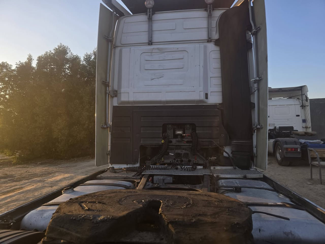 سلام عليكم لبيع كتروز موديل ٢٠٠٧ معلايه ٢٠١٣ رقم قادسيه راعيه موجود وتحول وهزه جديده سياره جاهزه لعمل سنويه ضايعه مسوي بيه بلاغ من لمحكمه عليه غرامات ٣٧٠٠  لغرامات عله لمشتري مكفوله محرك كير شاصي قماره  لسعر ٢٠٠  تصال ***********
