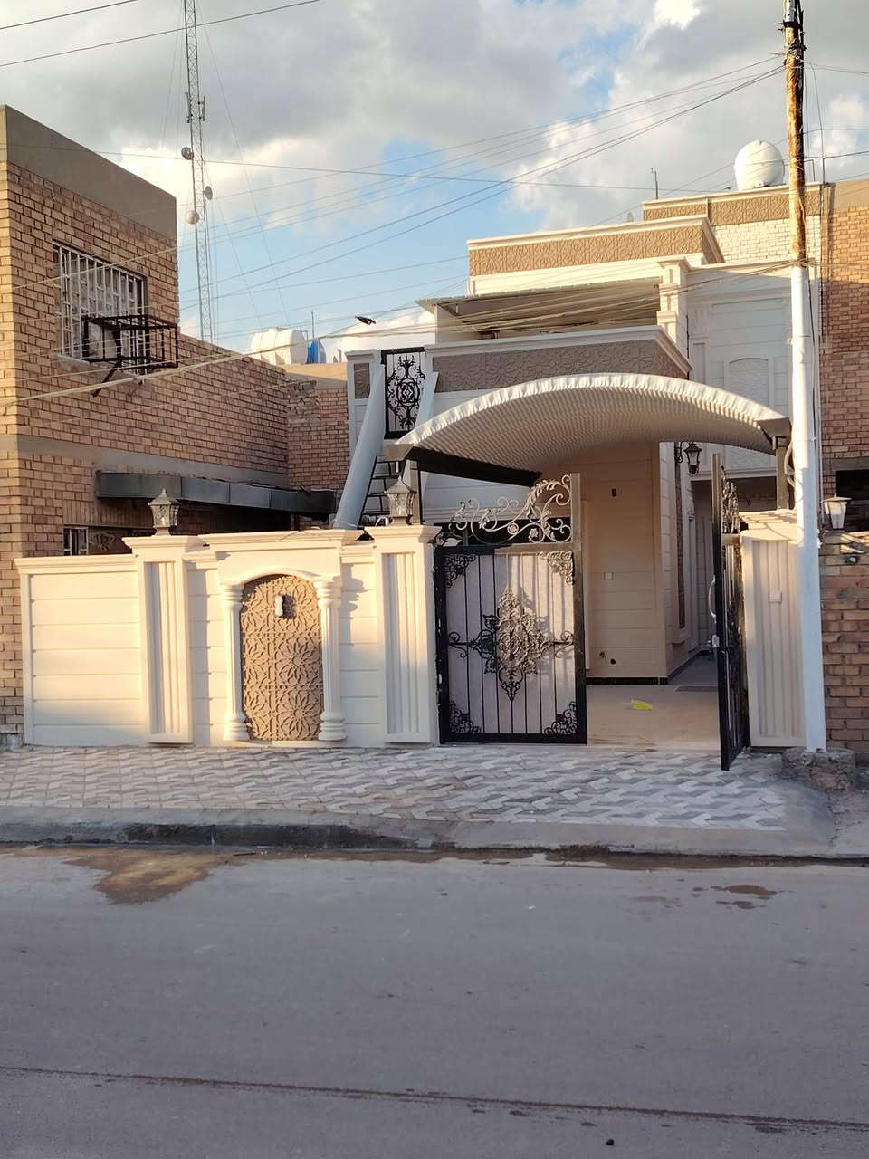 الاهتمام بلتفاصيل من اهم العوامل🏡🔥
بيتك هوه قصتك عيشها ويانا بادق التفاصيل كادر متخصص في عمل احدث واجهات الفوم التركي 🏠
والديكورات الداخلي🏡
احدث الديكورات في هذا مجال💥
#متوفر_بغداد _كادر_عمل_جميع_انحاء_العراق
_سيراميك بركاني
_حجر انتيكا
_حجر بركاني
_تأطير ثرمستون
_فوم تركي
ألمنفذ: أنس ألكبيسي
***********
 ***********
