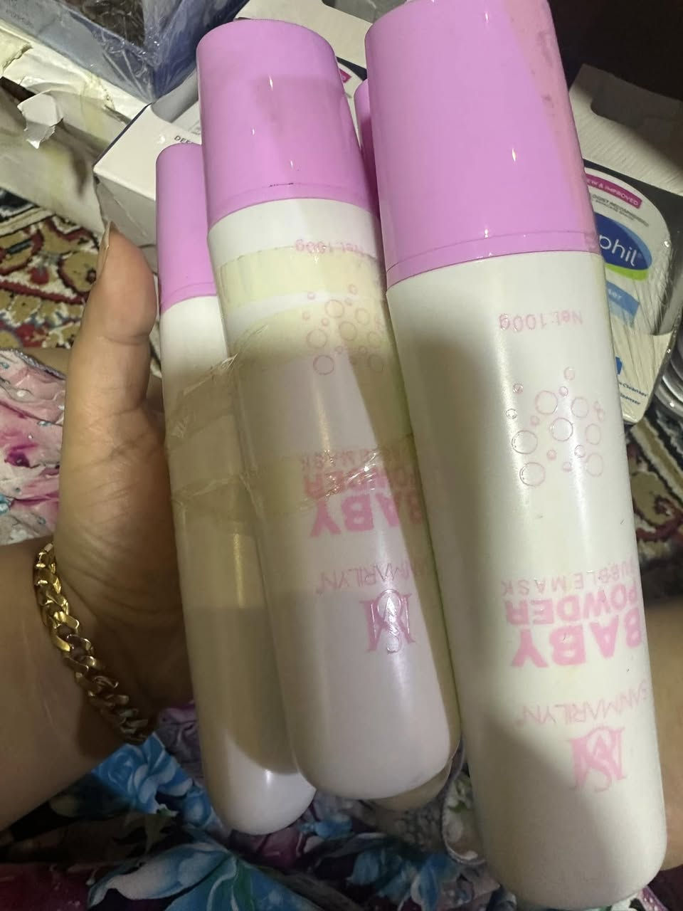مرحبا...
عندي كارتون مكياج تصفية محل سعر مناسب وبضاعه حلوه


**إذا كنت صاحب هذا الإعلان وتريد حذفه لأي سبب، رجاءا أرسل رسالة إلى الدعم الفني**