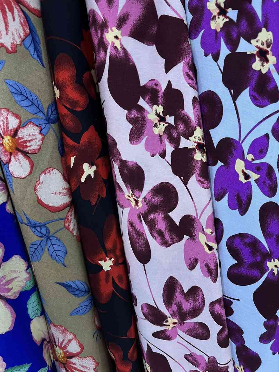 المحل مفتوح 
كشمير ايطالي دبل صبغ قطعه مترين ونص ب 6 فقط
اقوى تنزيلات على مستوى العراق والعالم
🔥🔥🔥🔥🔥🔥🔥🔥🔥🔥
متواجدون كل ايام الاسبوع من 3ونص عصرل 11 ليل

 ☎️ *********** واتساب
شارع تولةفروش مقابل معمل النسيج
✨♥️✨مجمع دلسوز البزاز✨♥️✨
