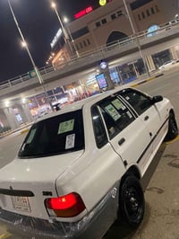 ٢٠١١ • مكينة وكير • دهان الشركة