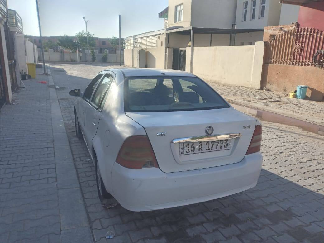 السلام عليكم  سي كي البيع أو مراوس مديل ١٣ رقم قادسيه انكليزي محركها بي بخار بس ناعمه وحلوه مكانها النجف قرب جامعة لكفيل سعرها ٢٨ رقم الهاتف ***********
